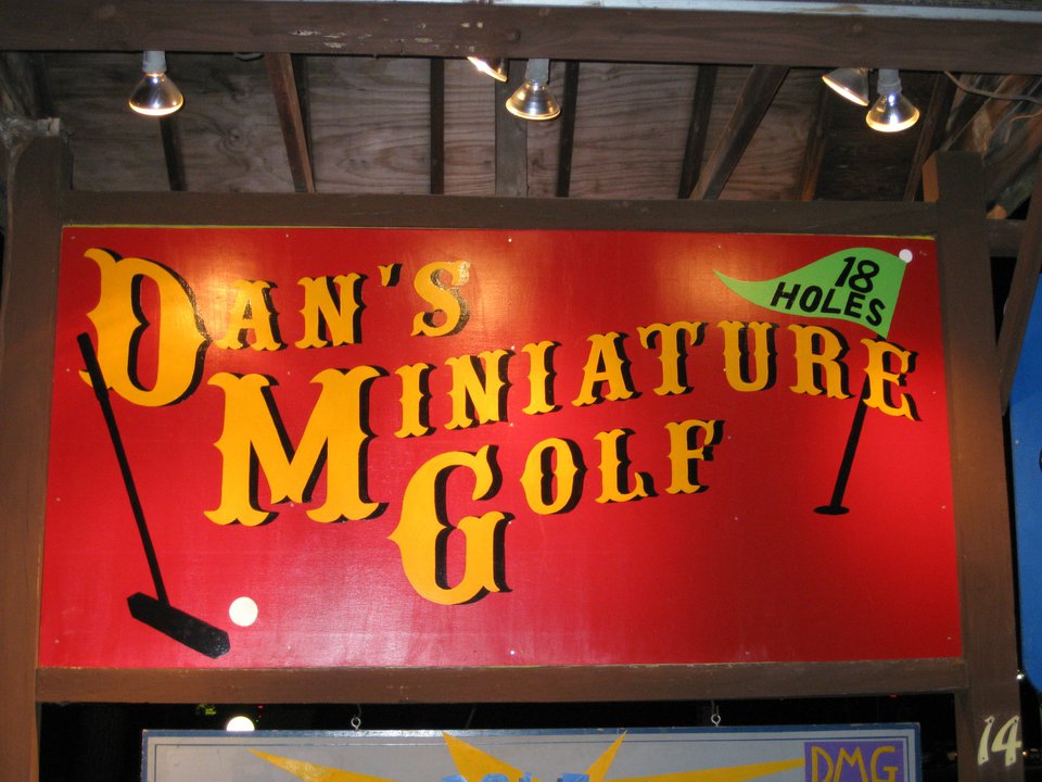 Dan's Miniature Golf